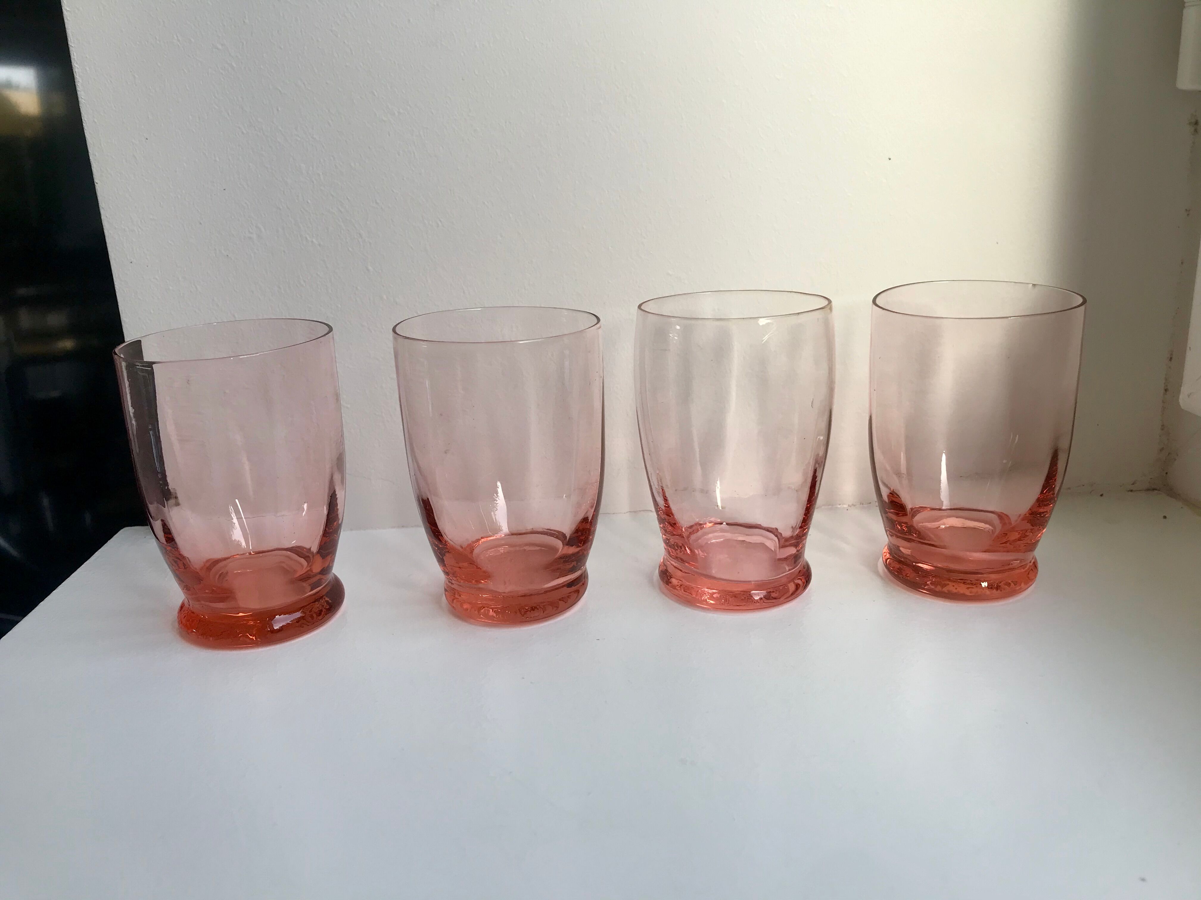 Set of 4 art deco pink water glasses 30s
