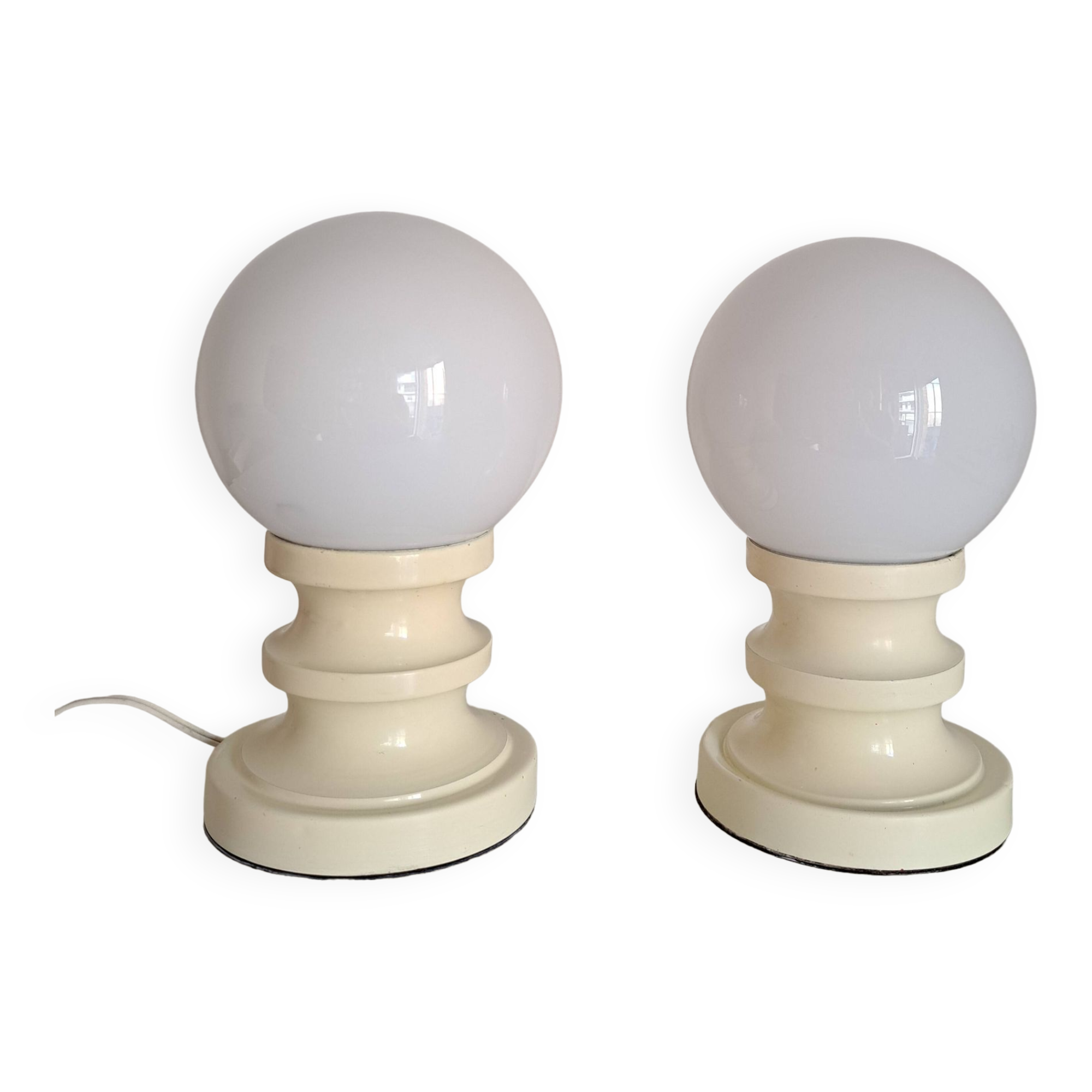 Pair of bedside lamps