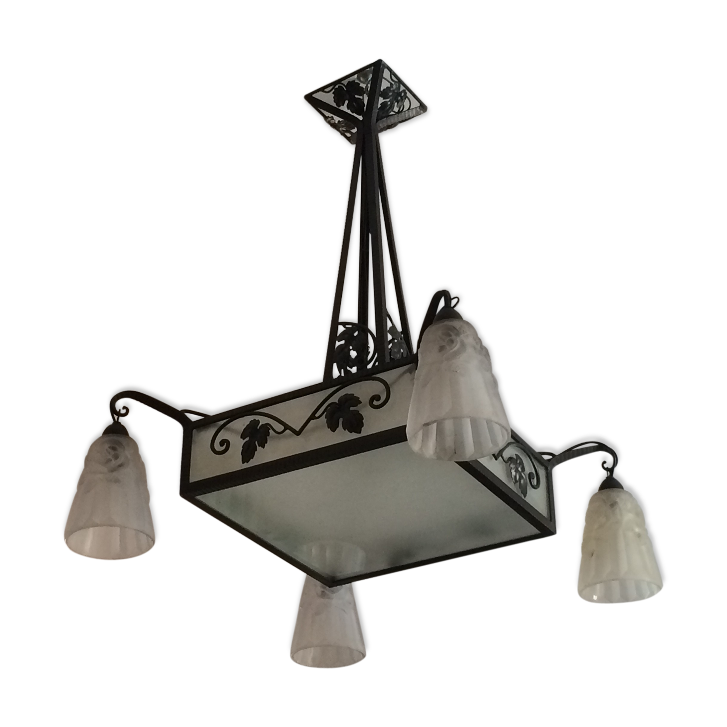 Lustre art déco avec vasque carrée et tulipe signé Degue