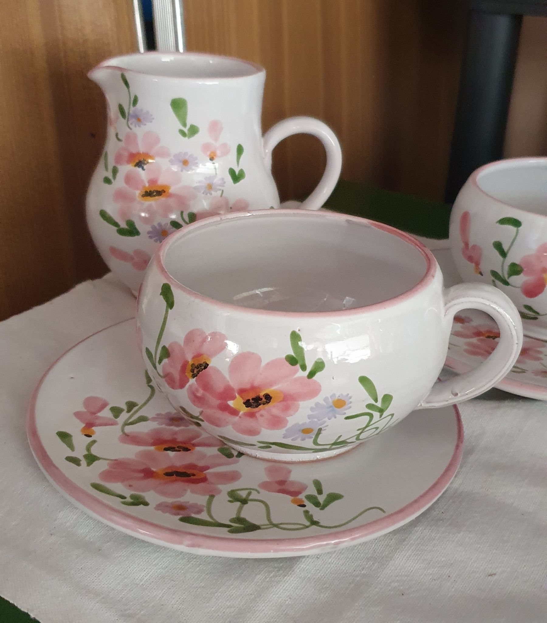 Vallauris tea set