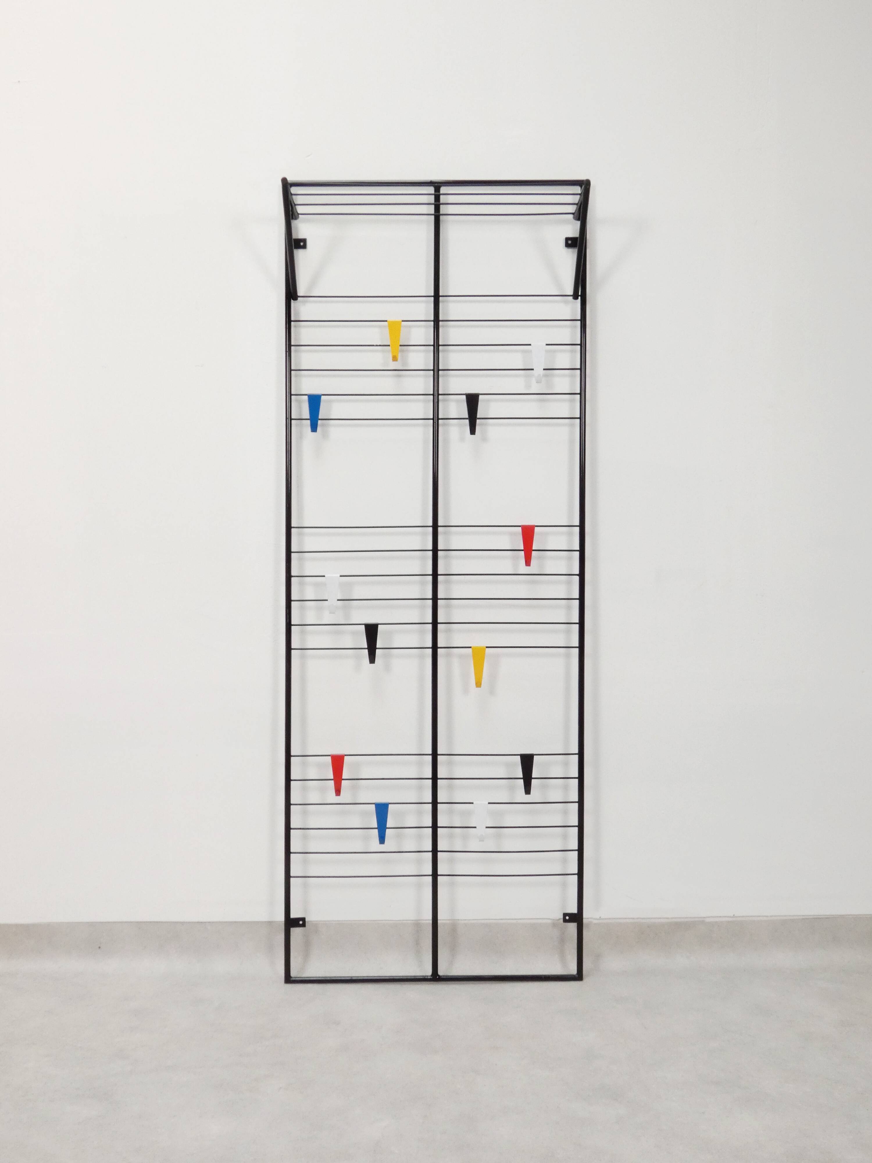 Portemanteau Toonladder – Coen de Vries pour DEVO