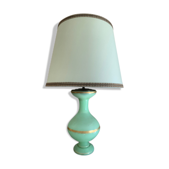 Green opaline lamp enhanced with gilding nets (late nineteenth century)