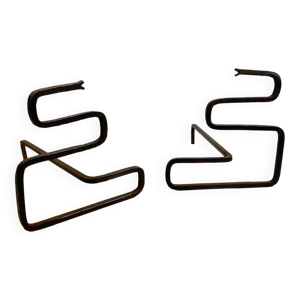 Paire de chenets à serpent