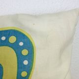 Vintage 70s flower cushion