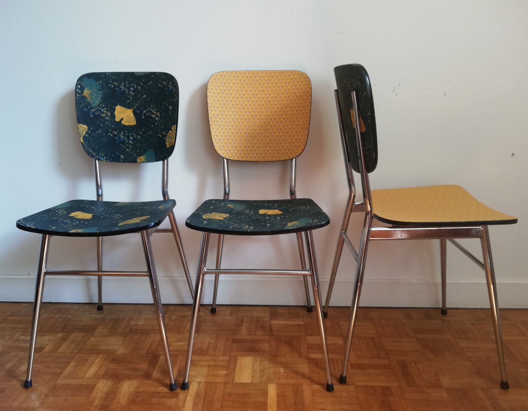 3 formica chairs revisited