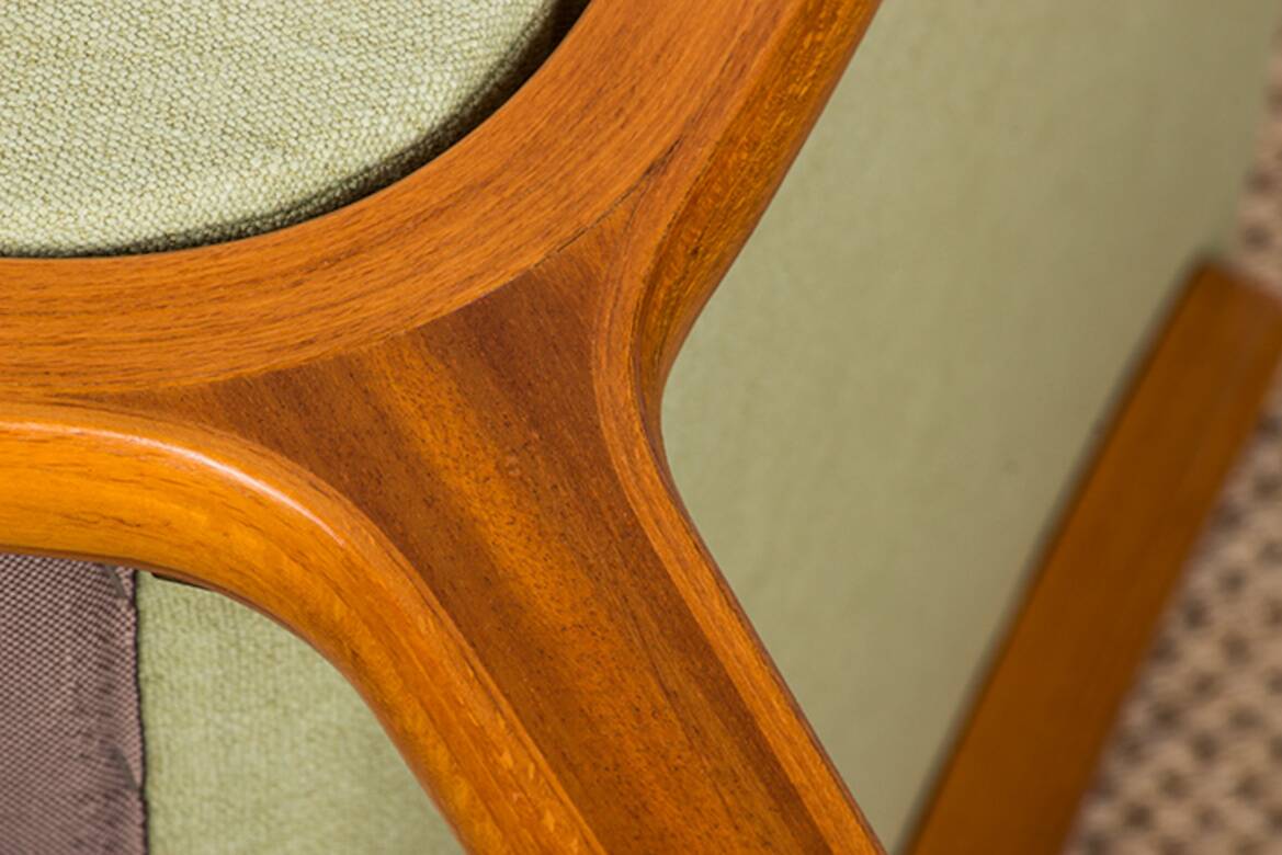 Danish 3-seater sofa in laminated beech and mahogany model AX by Peter Hvidt and Orla Molgaard-Nielsen for Fritz Hansen 1960