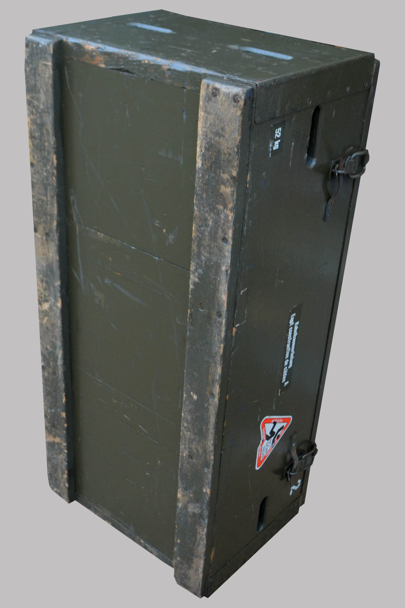 Military trunk