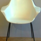 Armchair by Pierre Guariche, Vampire model, "Maison du Monde" edition