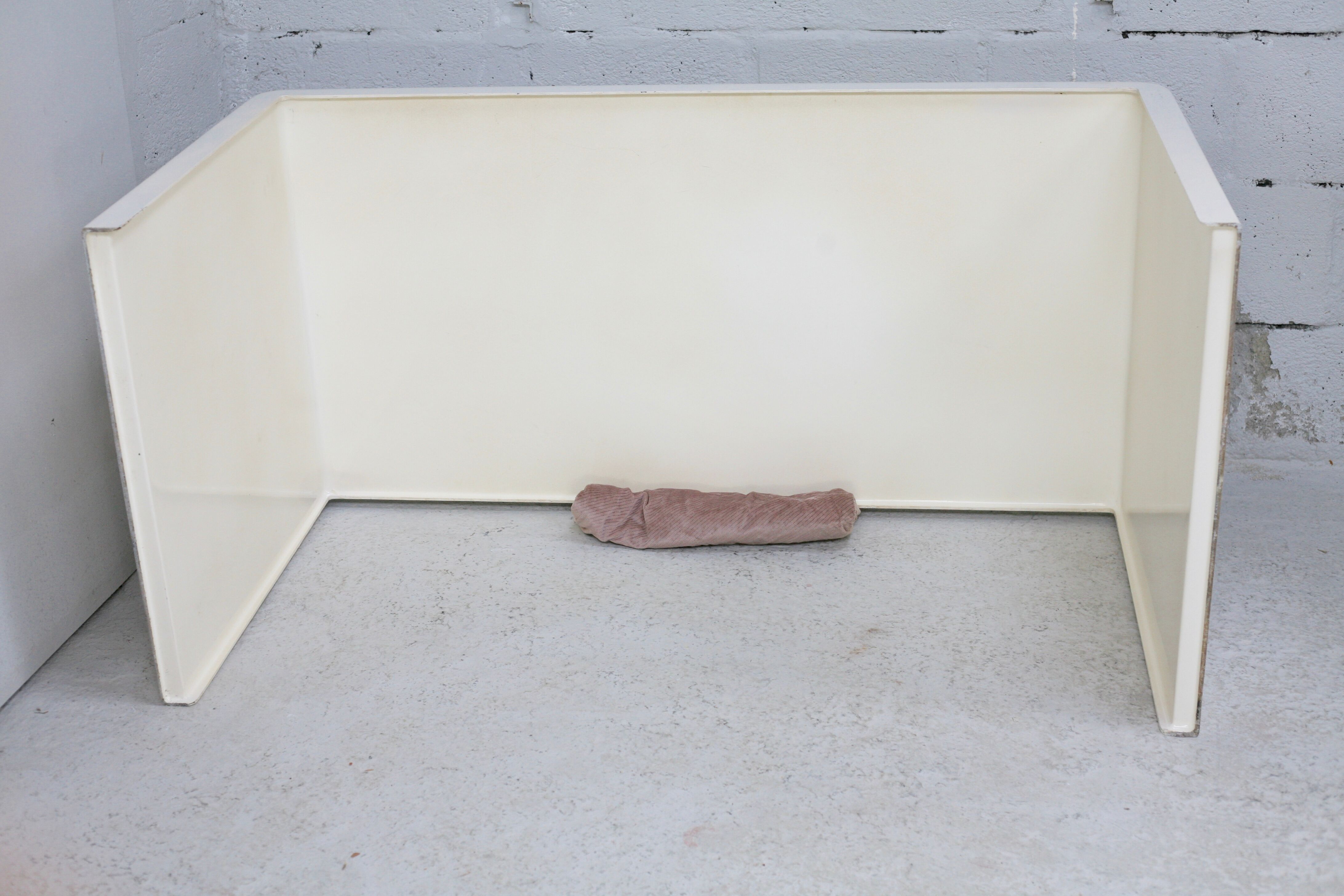 Berthe Libert's fiberglass desk Huchers Minvielle, France, circa 1970