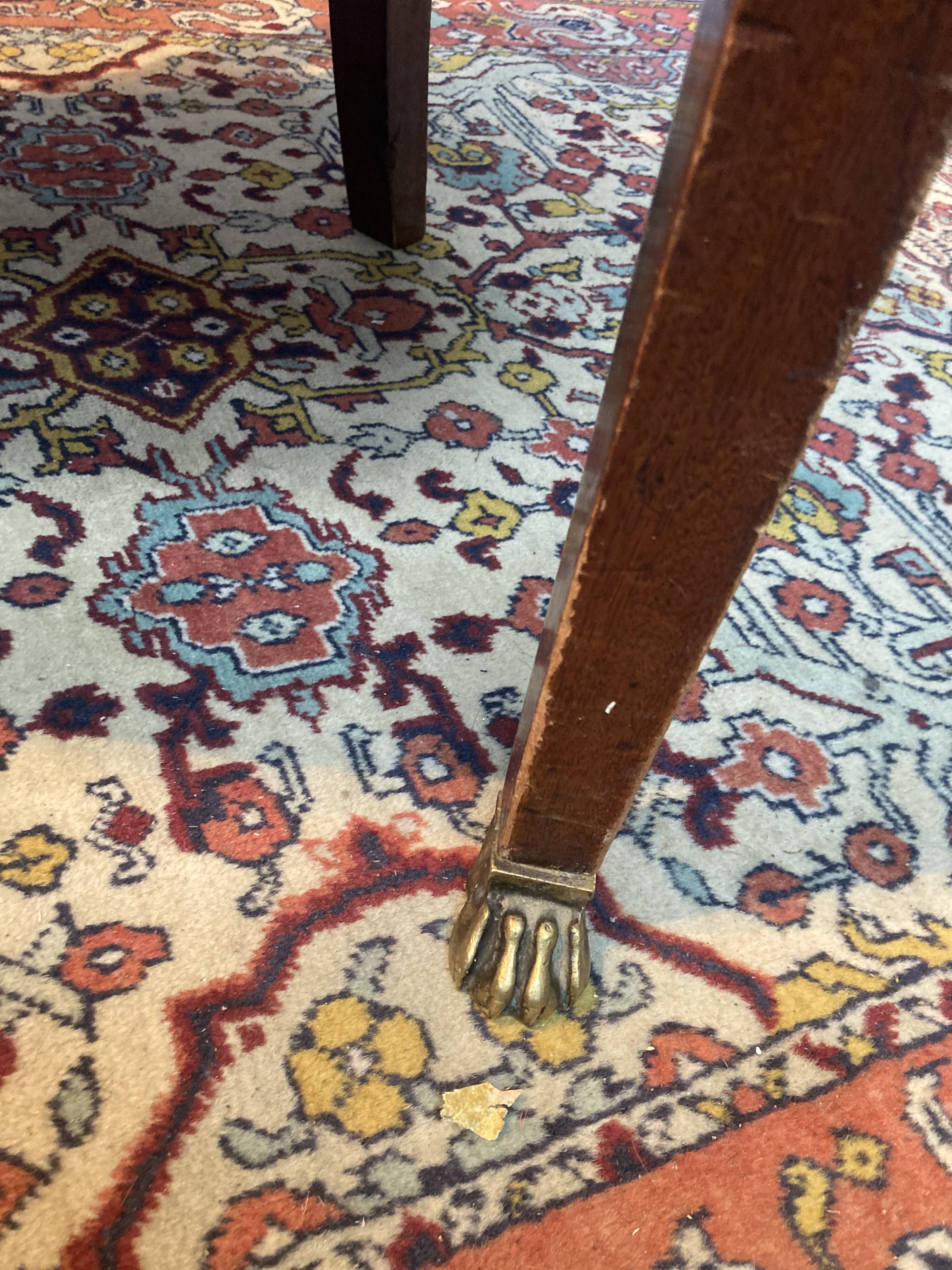 Office chairs and pair of convertibles