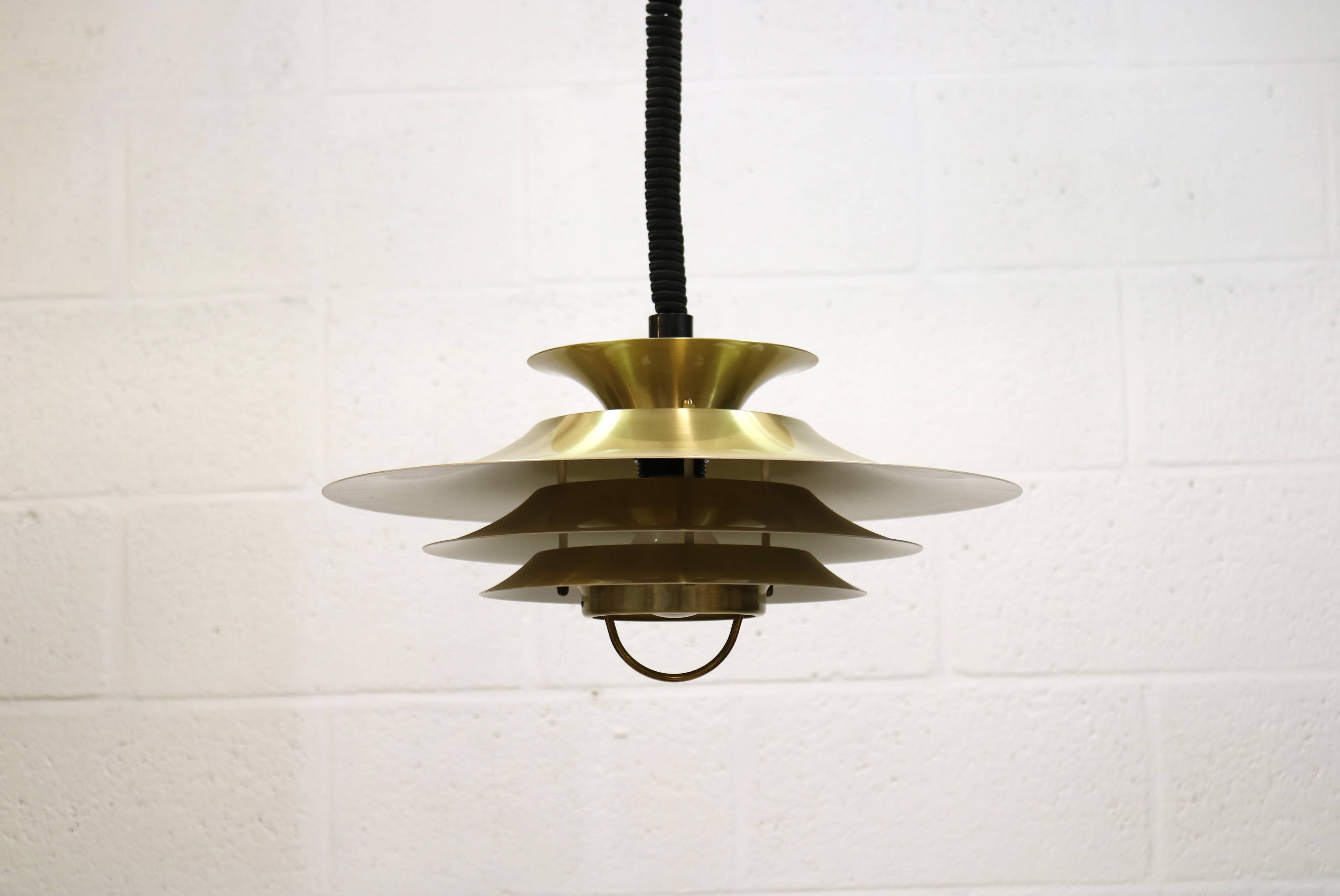 Vitrika golden messing vintage lamp: 1970s Scandinavian Mid-Century Modern
