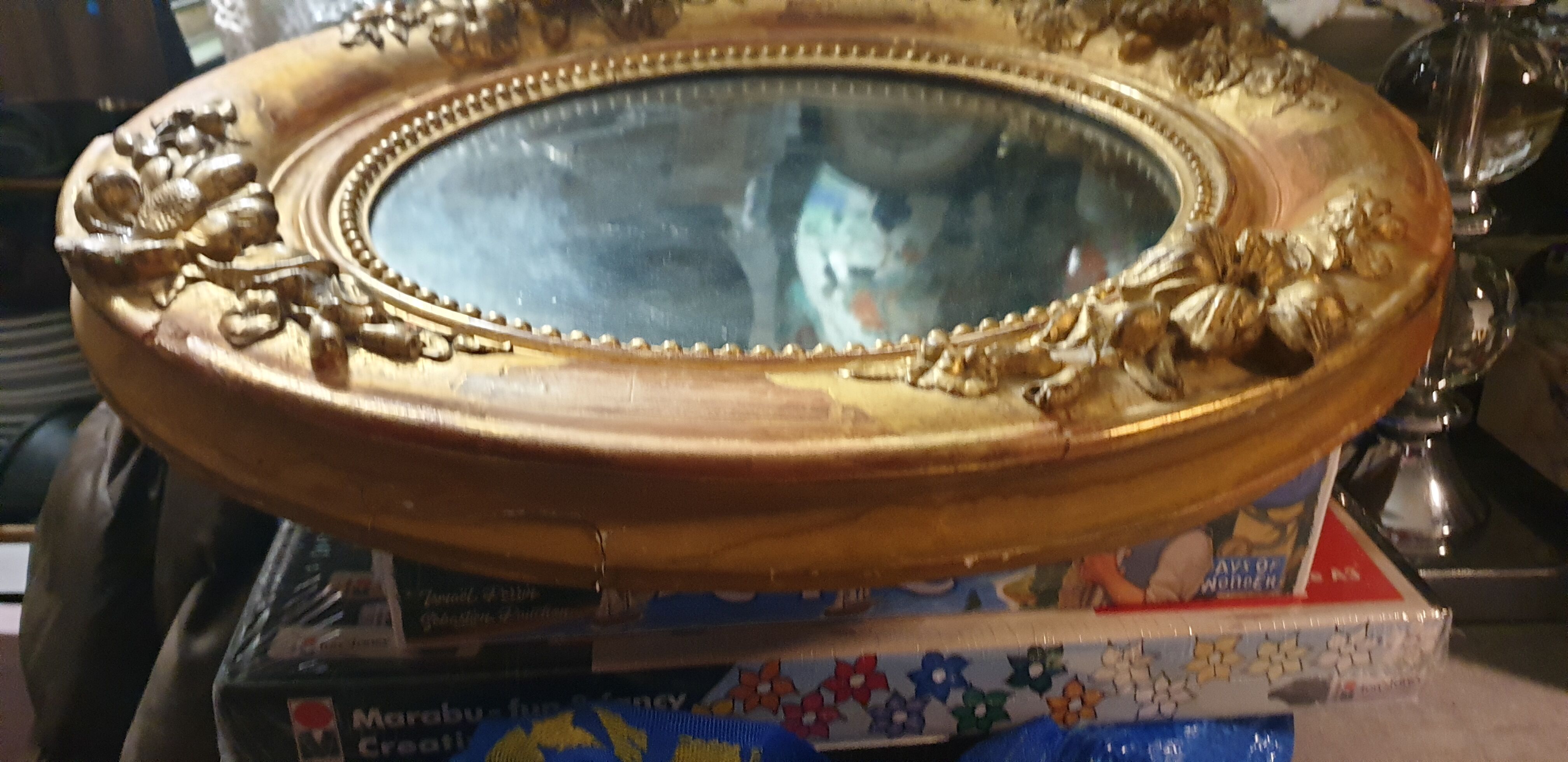 Oval mirror XIXth 43x56cm