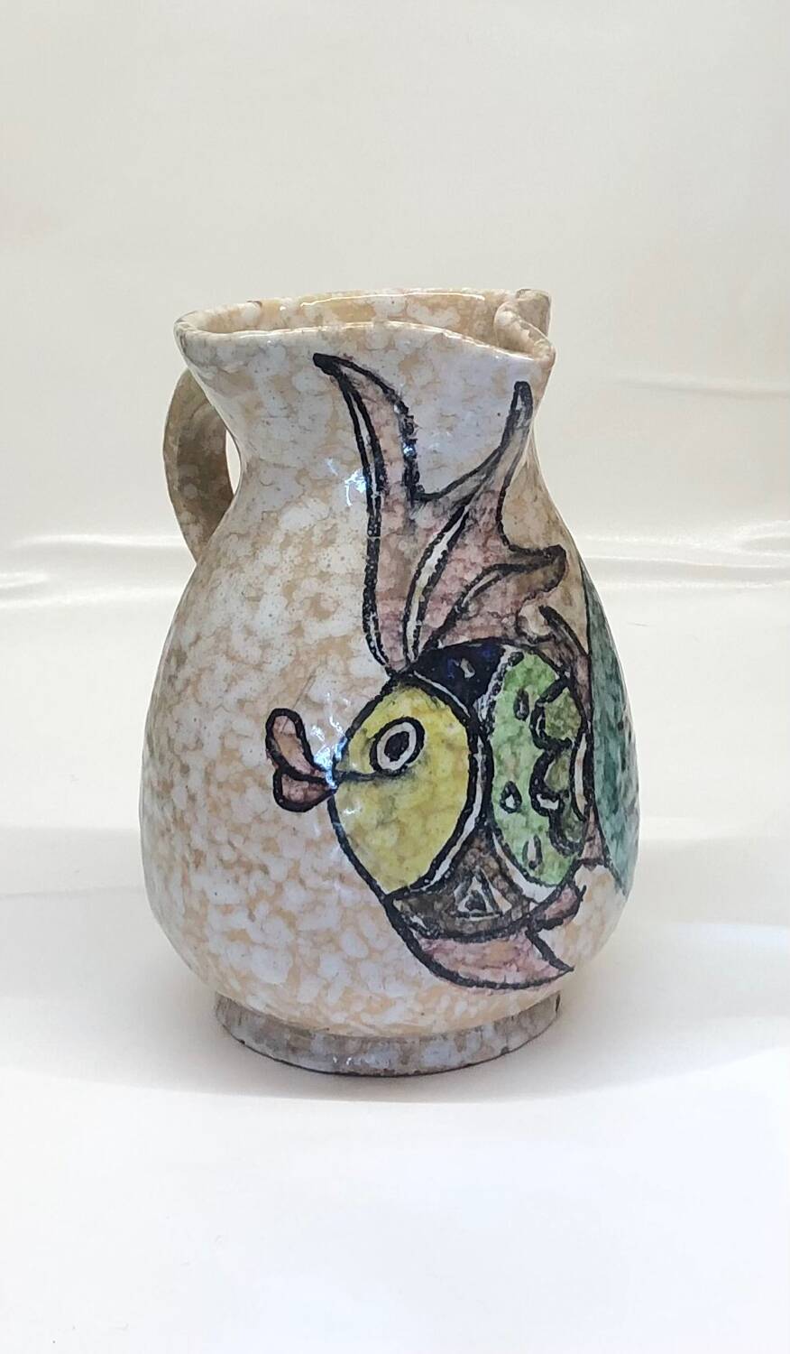Toledo ceramic pitcher by Pablo Sanguino with fish decoration
