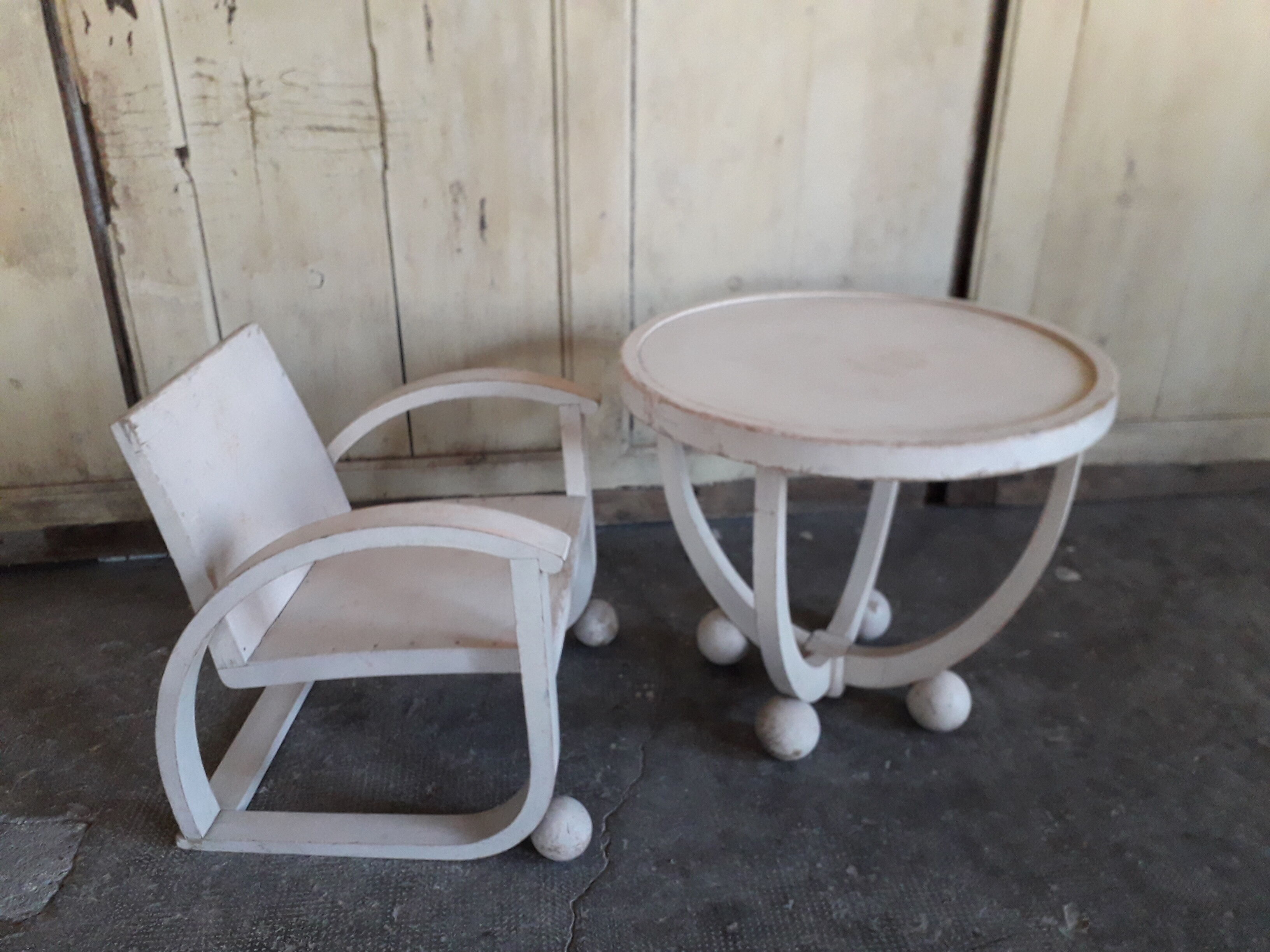 Chair and table for child art deco