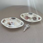Pair of vintage marine-themed dishes in Berry porcelain.