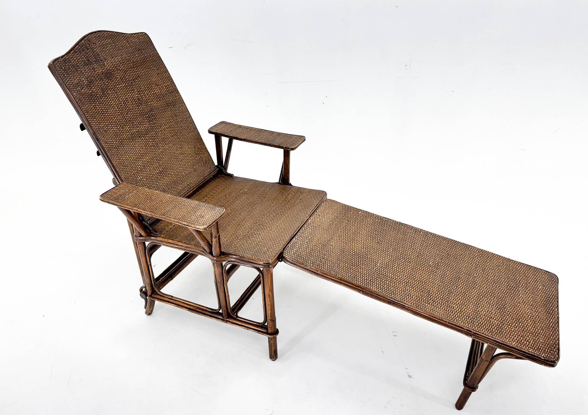 Art Deco French Bamboo & Wicker Chaise Lounge