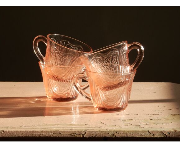 4 Coffee Cups In Pink Depression Glass, Pink Depression Glass Dresser Set Taiwan China