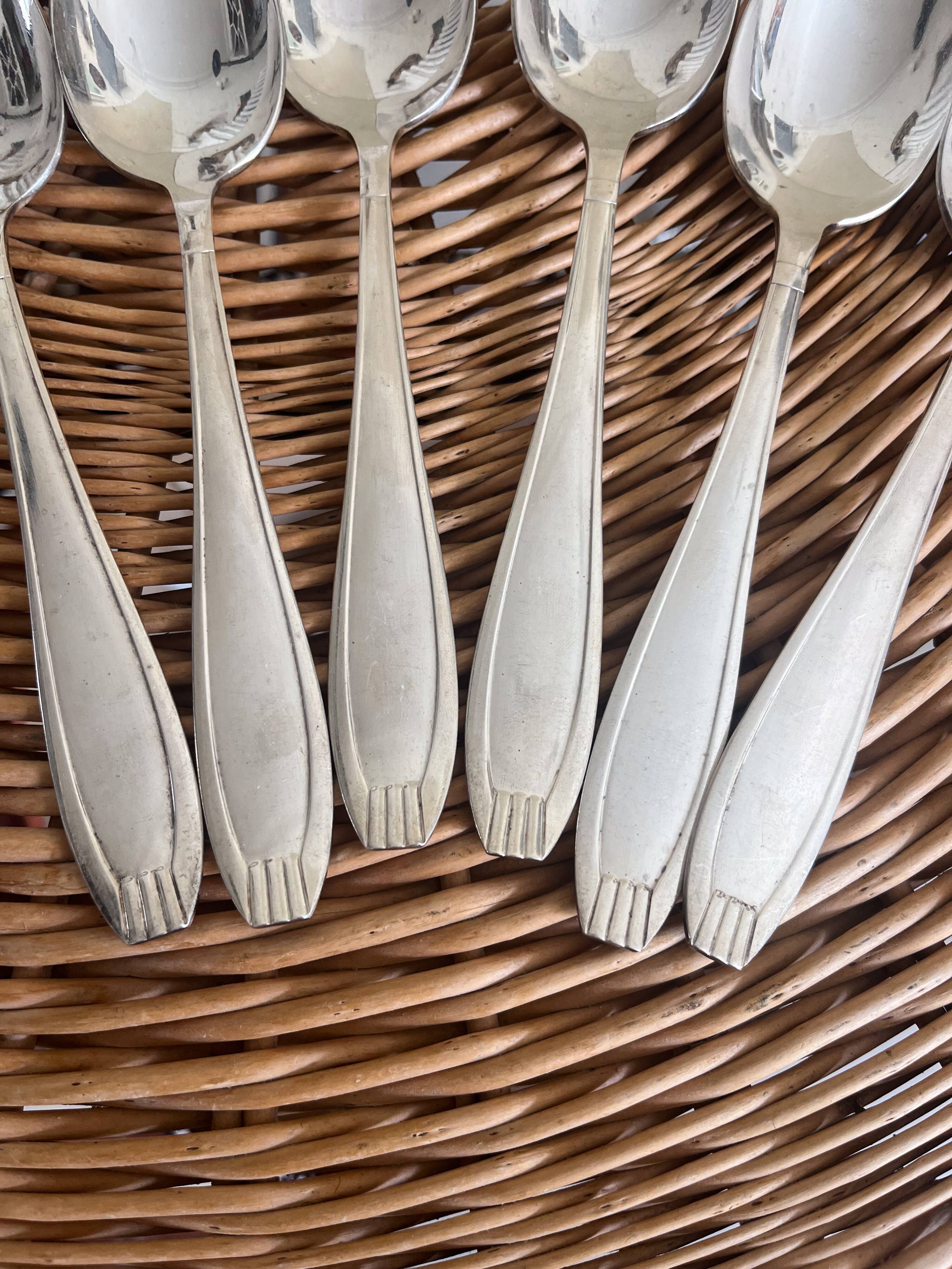 Set of 6 silver metal spoons