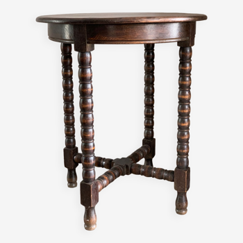 Beaded wood pedestal table