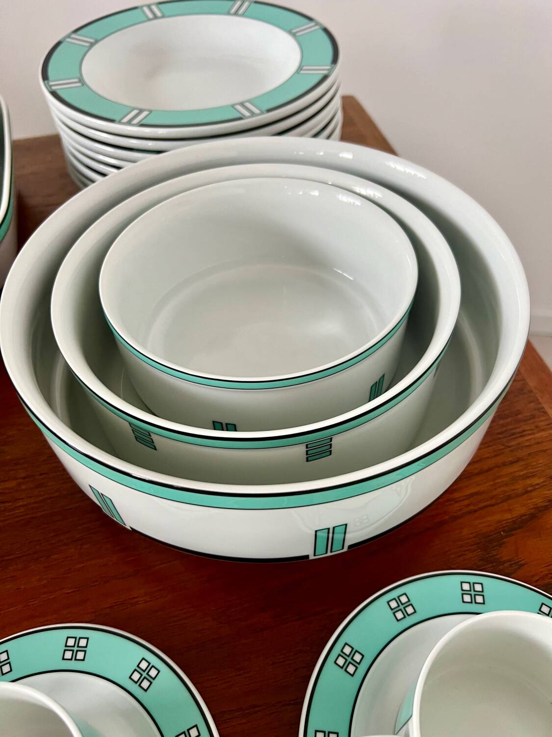 Vintage 72-piece tableware set Arzberg model Cult Focus postmodern bauhaus style