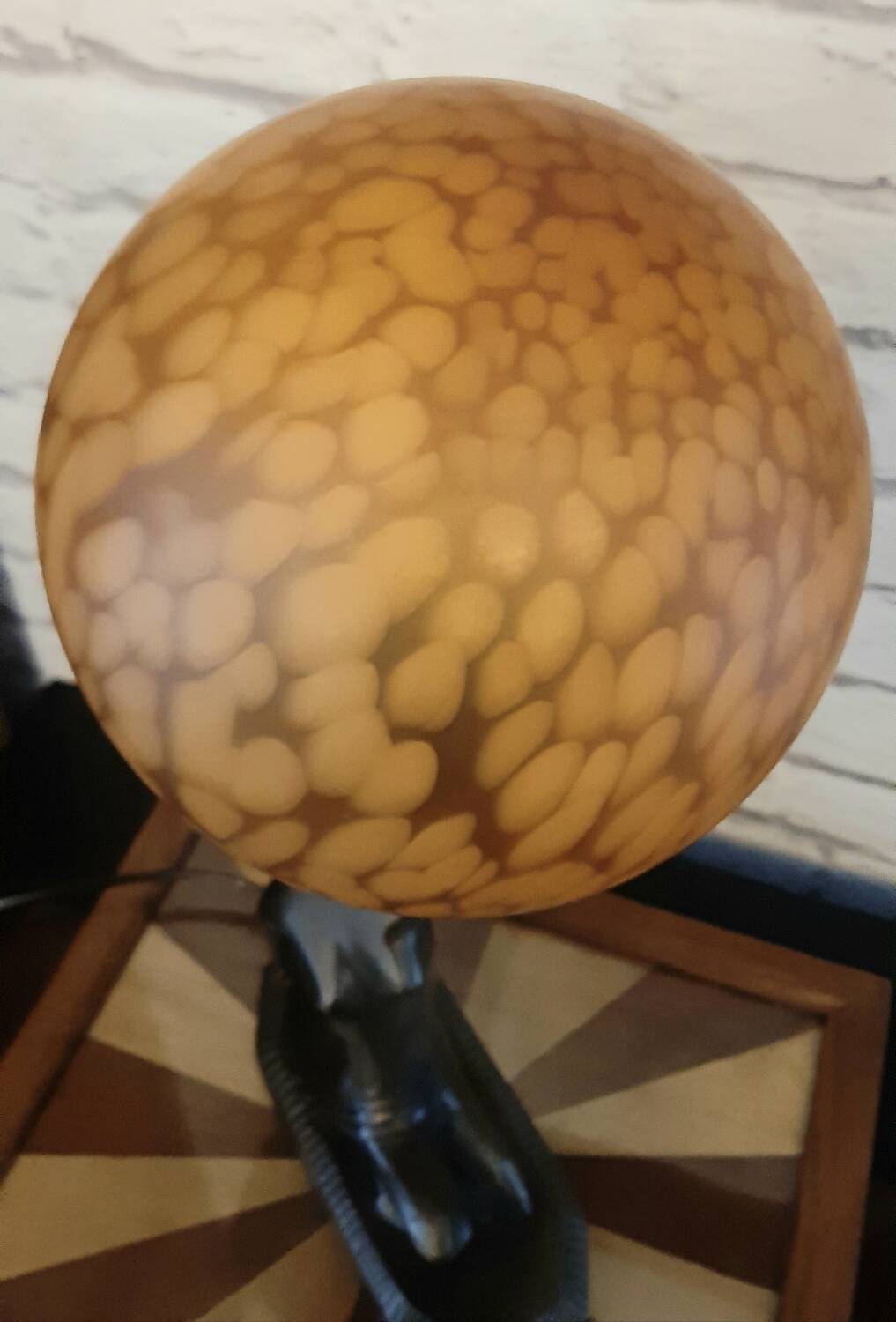 Art Deco Lamp - Globe Dancer