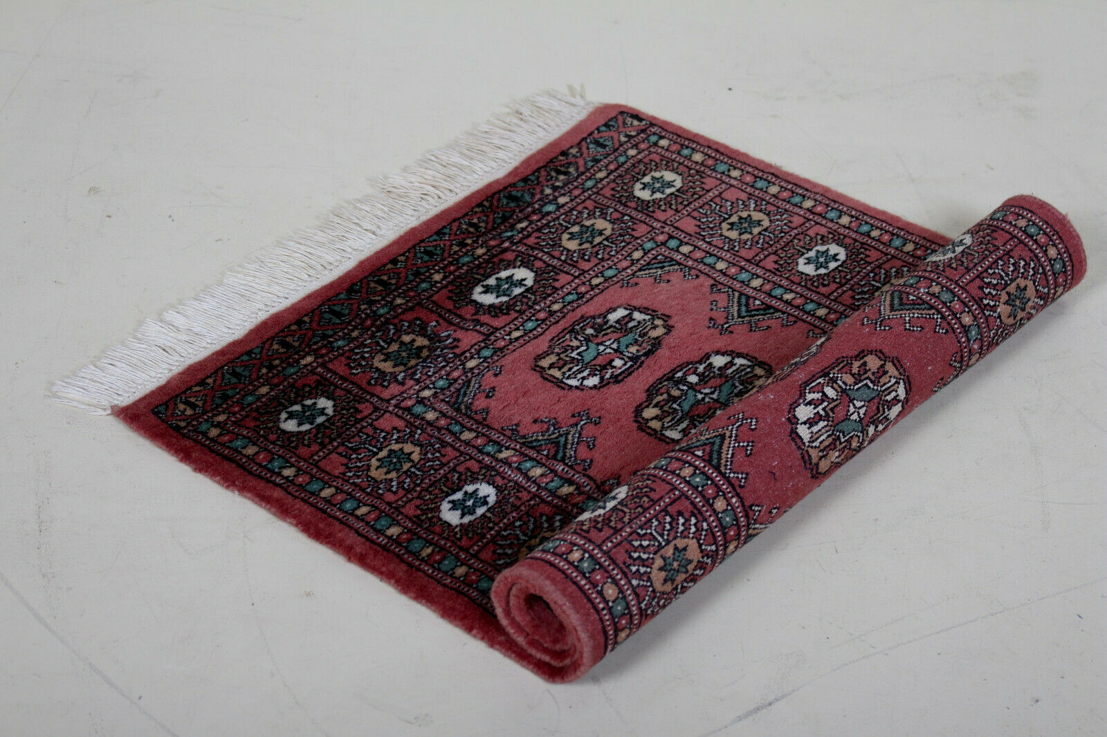 Vintage Persian rug 11x64cm