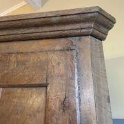 Armoire d'angle provinciale XIXe siècle noyer/chêne