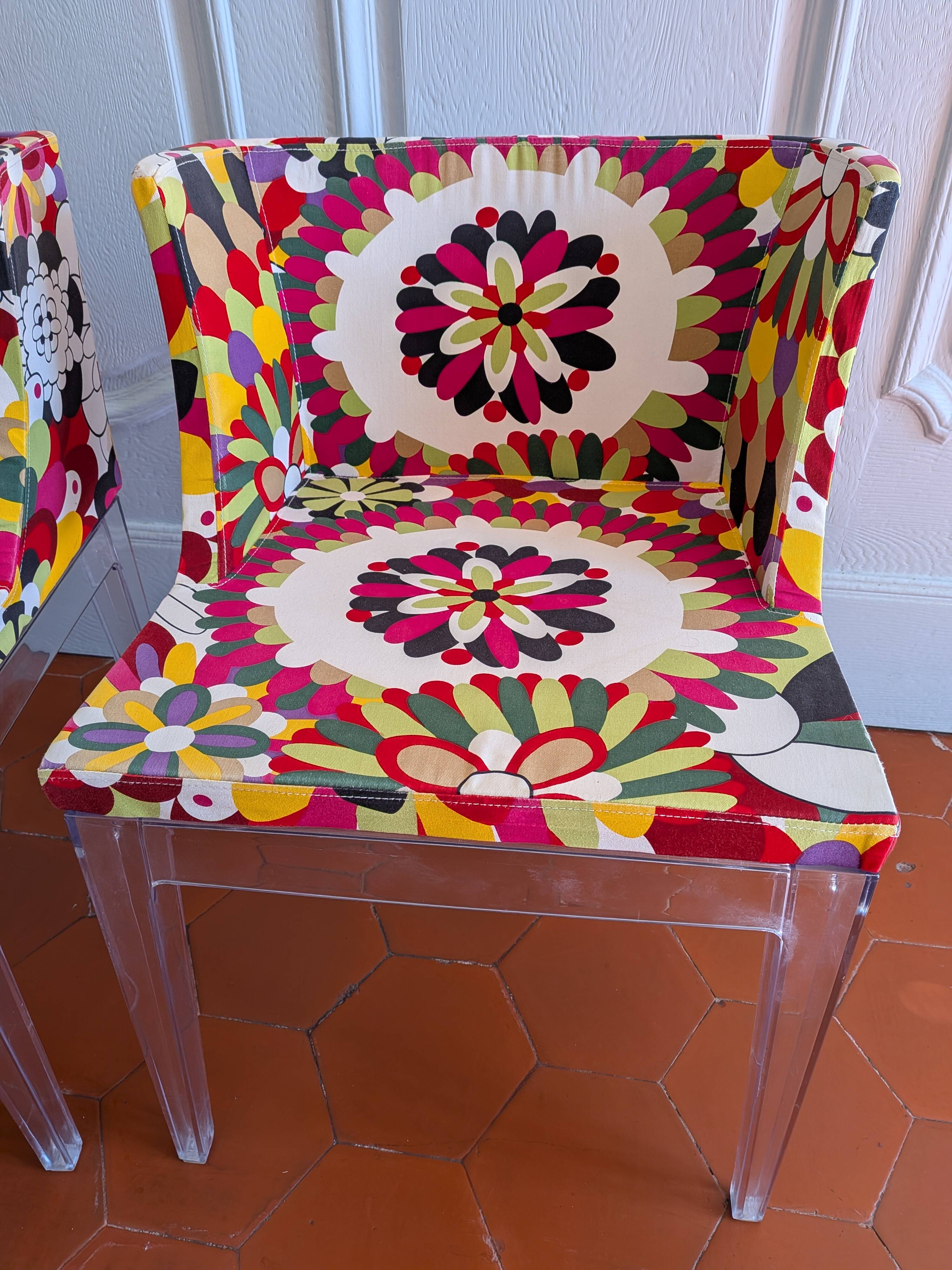 Paire de fauteuils design style Murakami