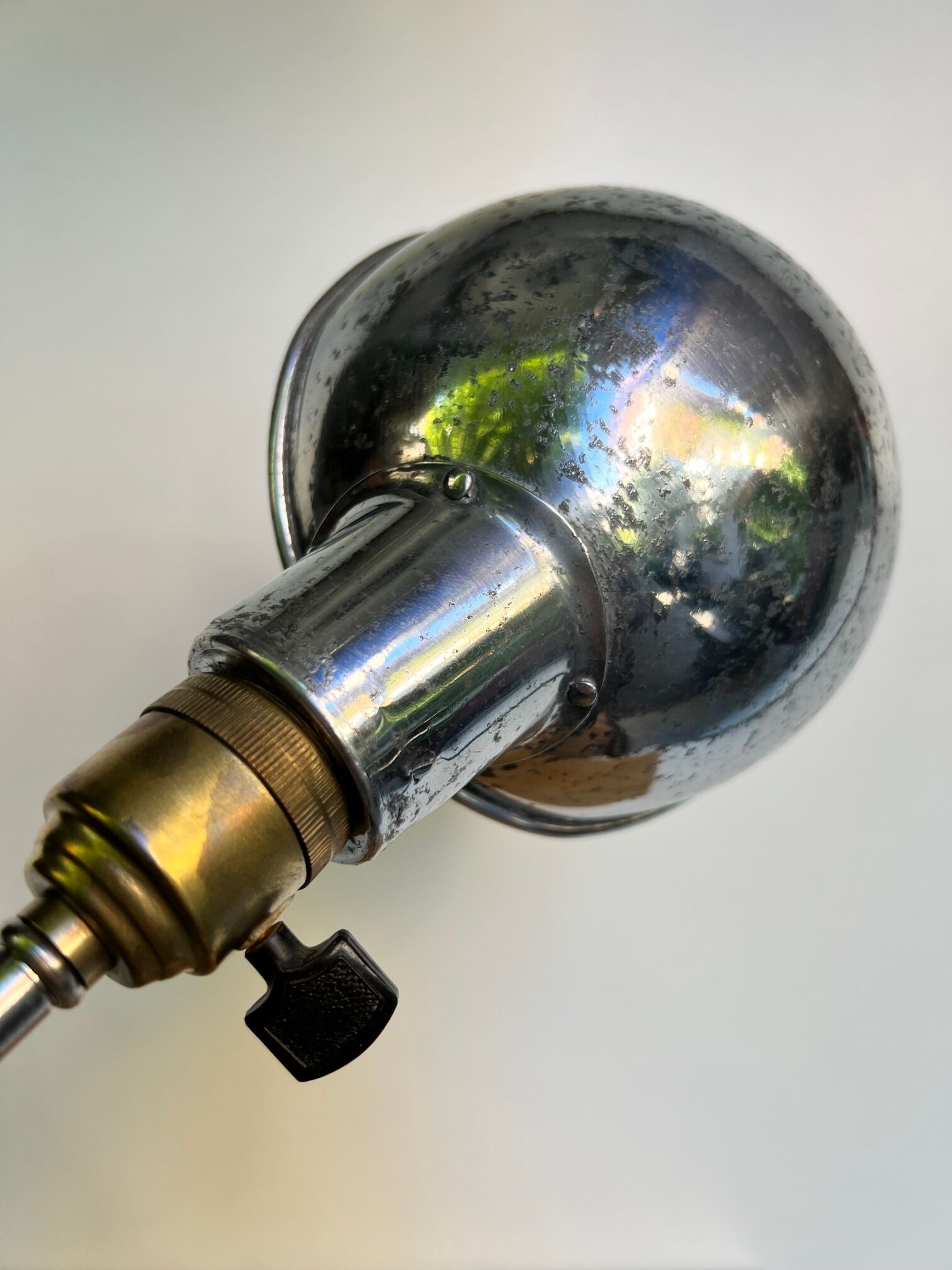Lampe articulee 1900 atelier Paris orfevrerie