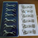Silver metal knives in their origin box