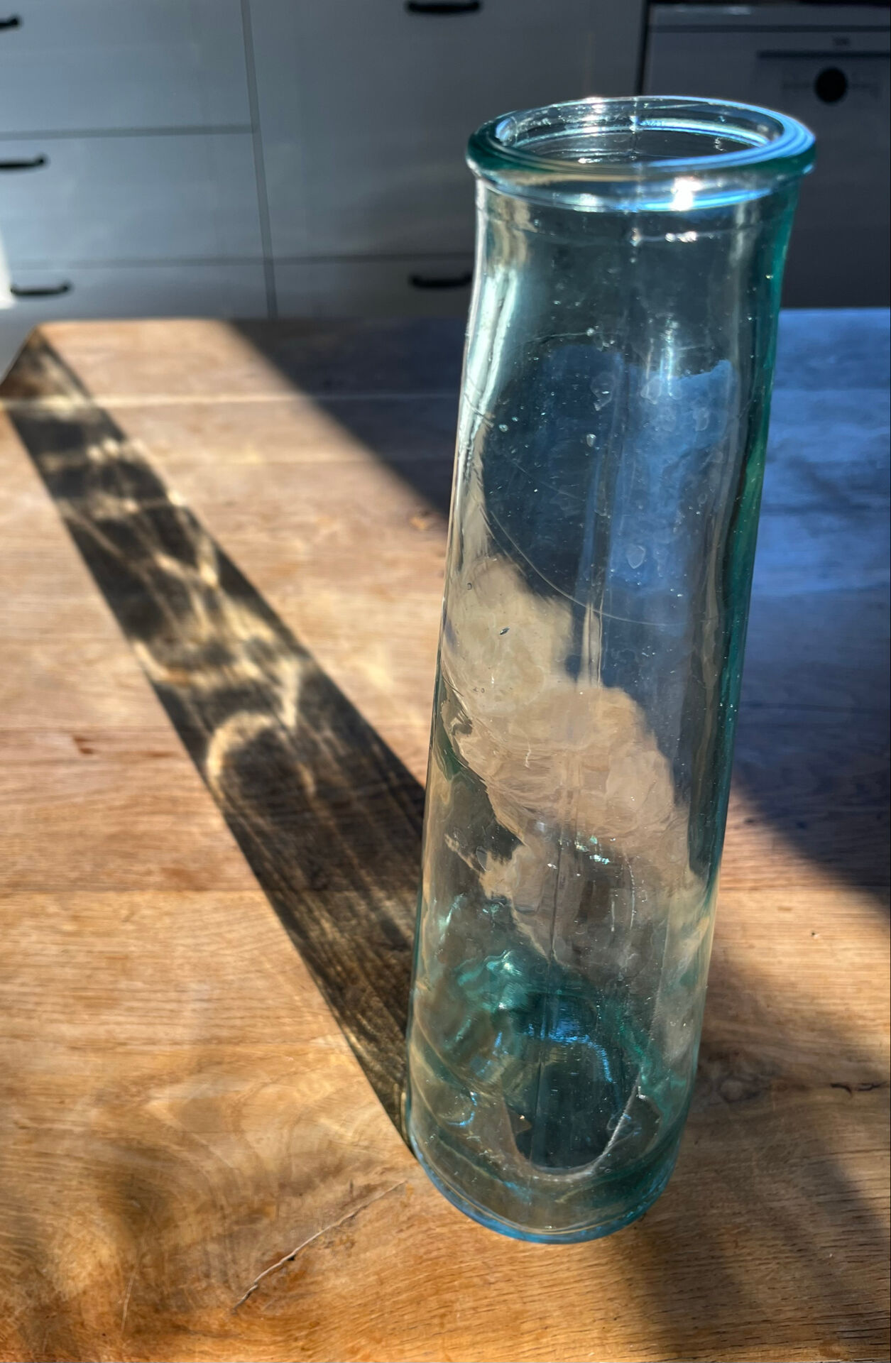 Transparent glass vase
