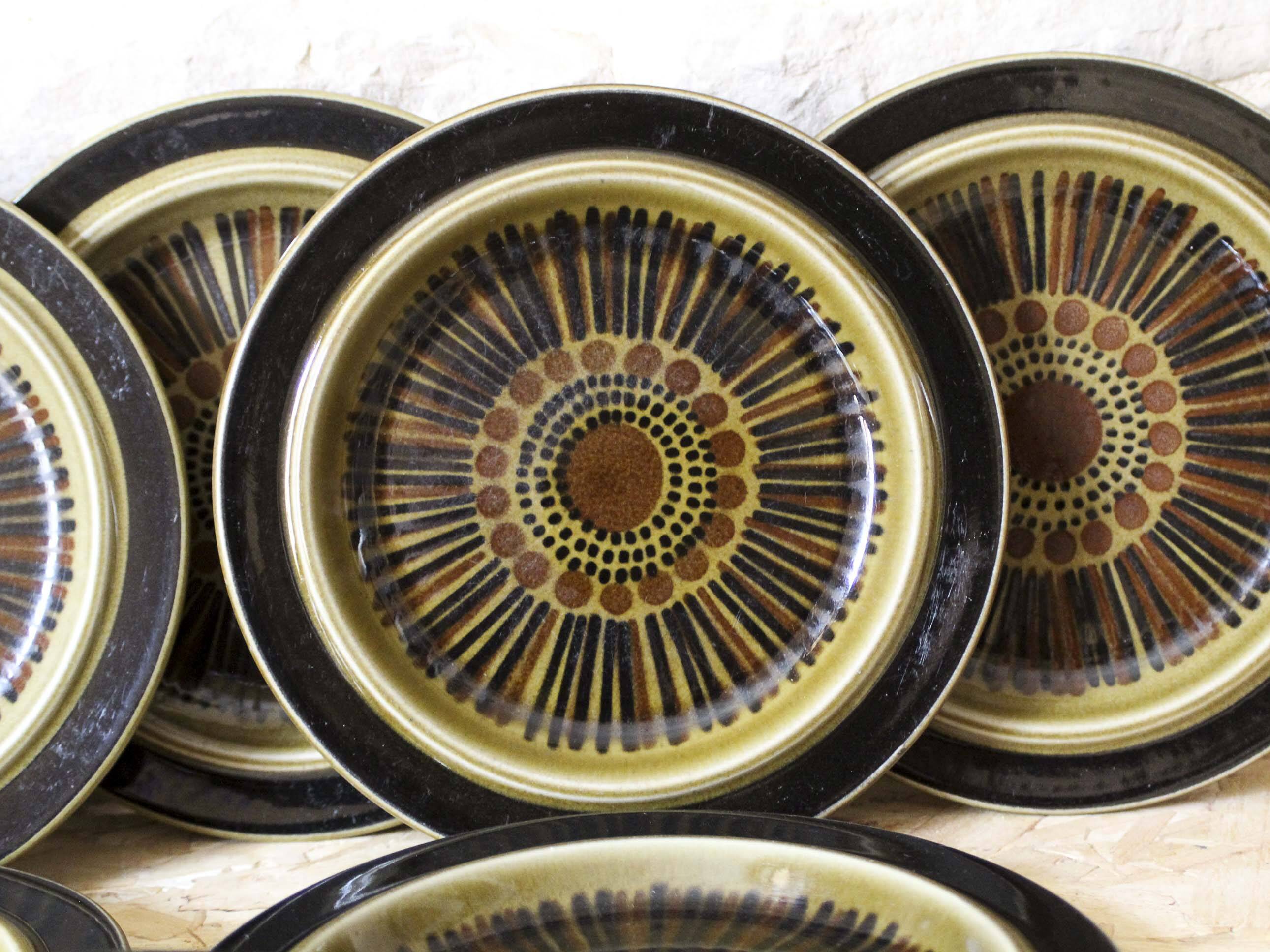 10 Kosmos series dessert plates by Arabia Finland