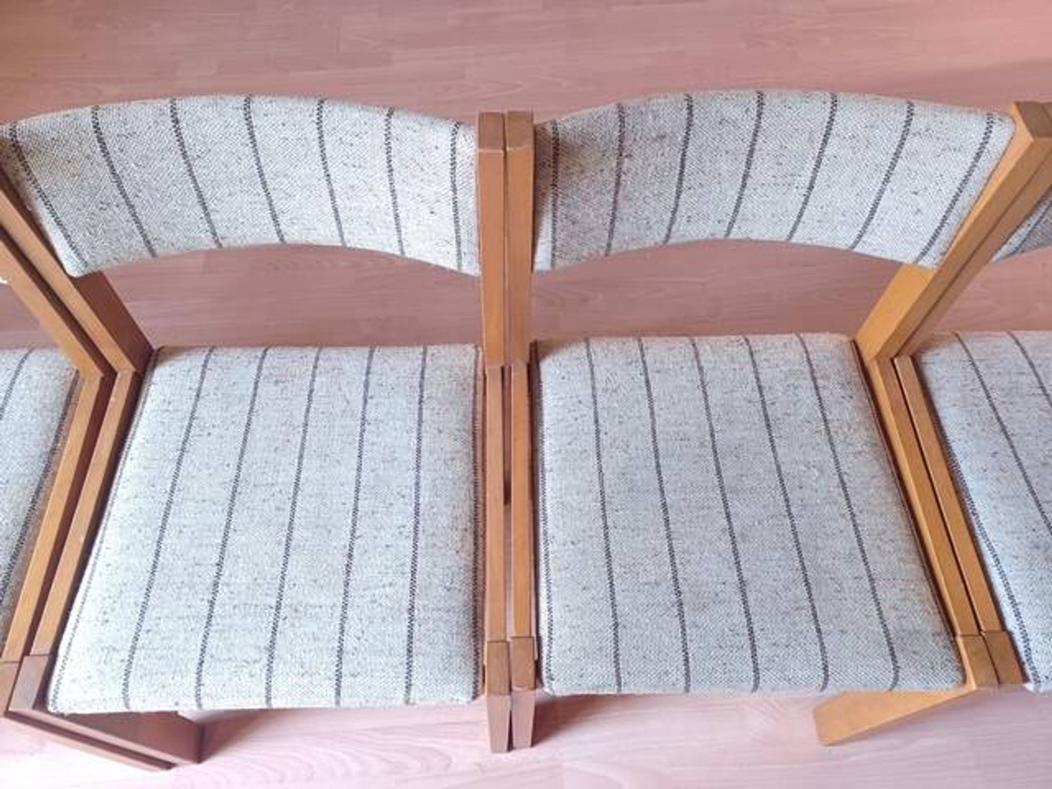 6 Danish Farstrup vintage chairs from the 1960s in solid beech.