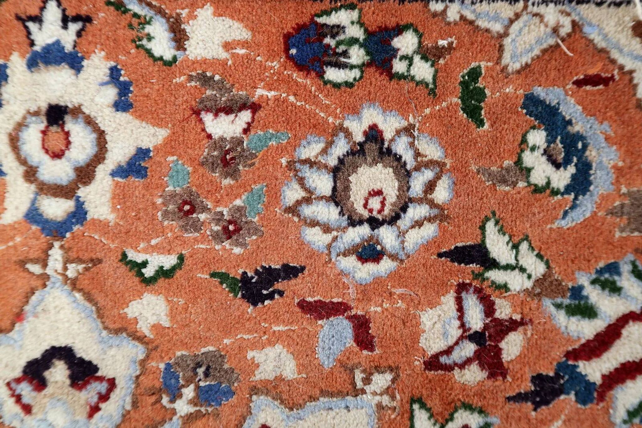 Vintage 1950s Persian Tabriz rug with silk highlights 84cm x 127cm