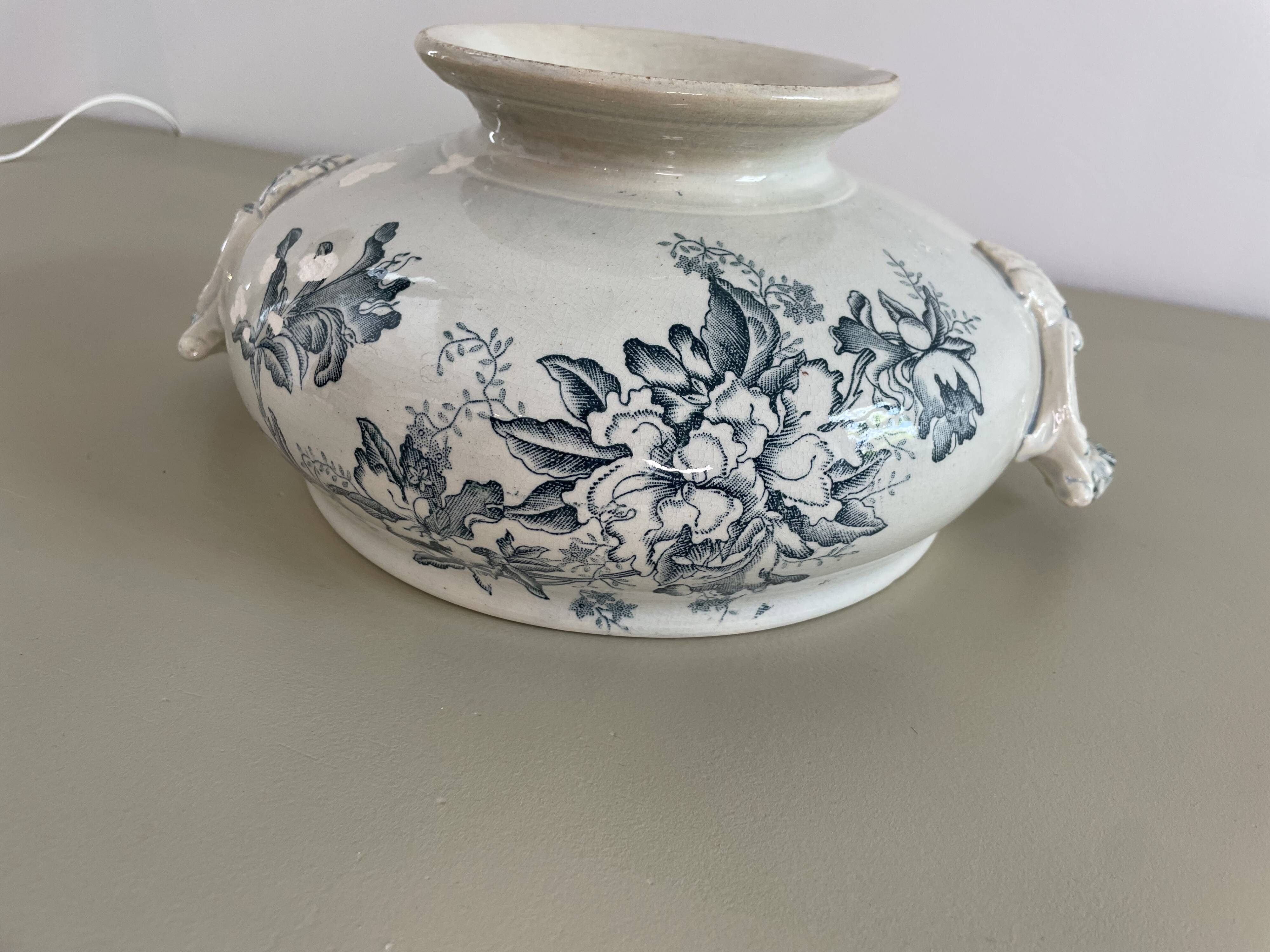 Soupière en terre de fer modèle Floréal