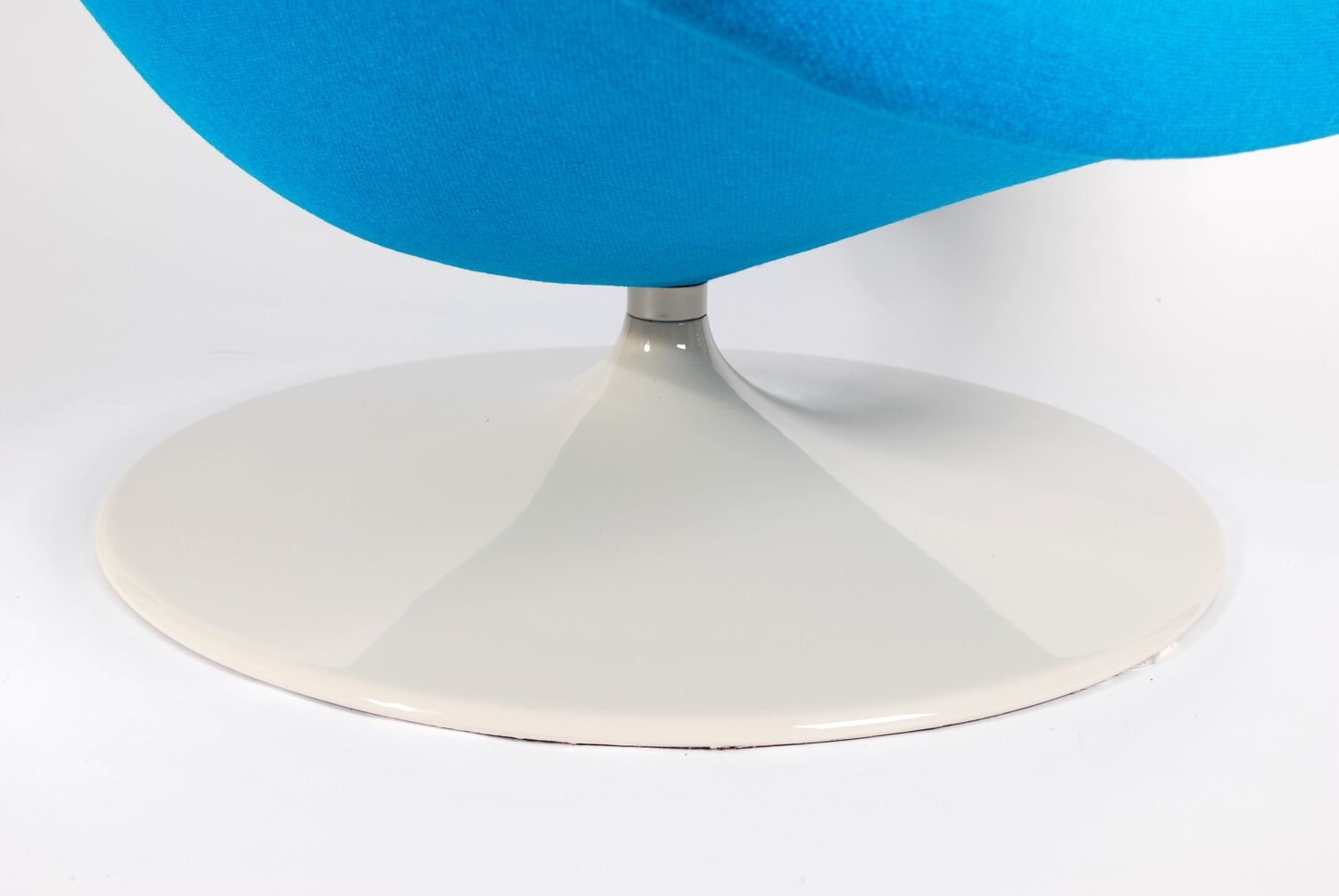 Chair swivel Geoffrey Harcourt