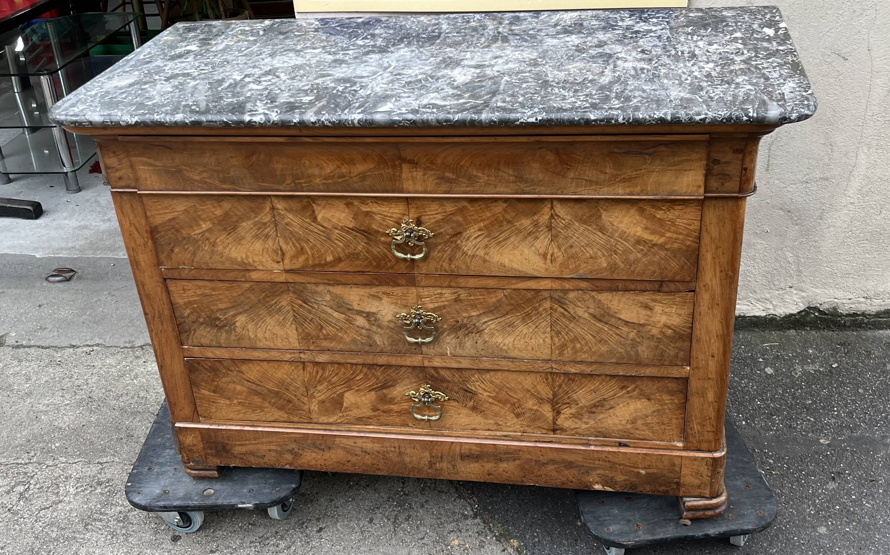 Louis Philippe chest of drawers in burr walnut and gray marble
