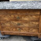 Commode Louis Philippe en ronce de noyer et marbre gris