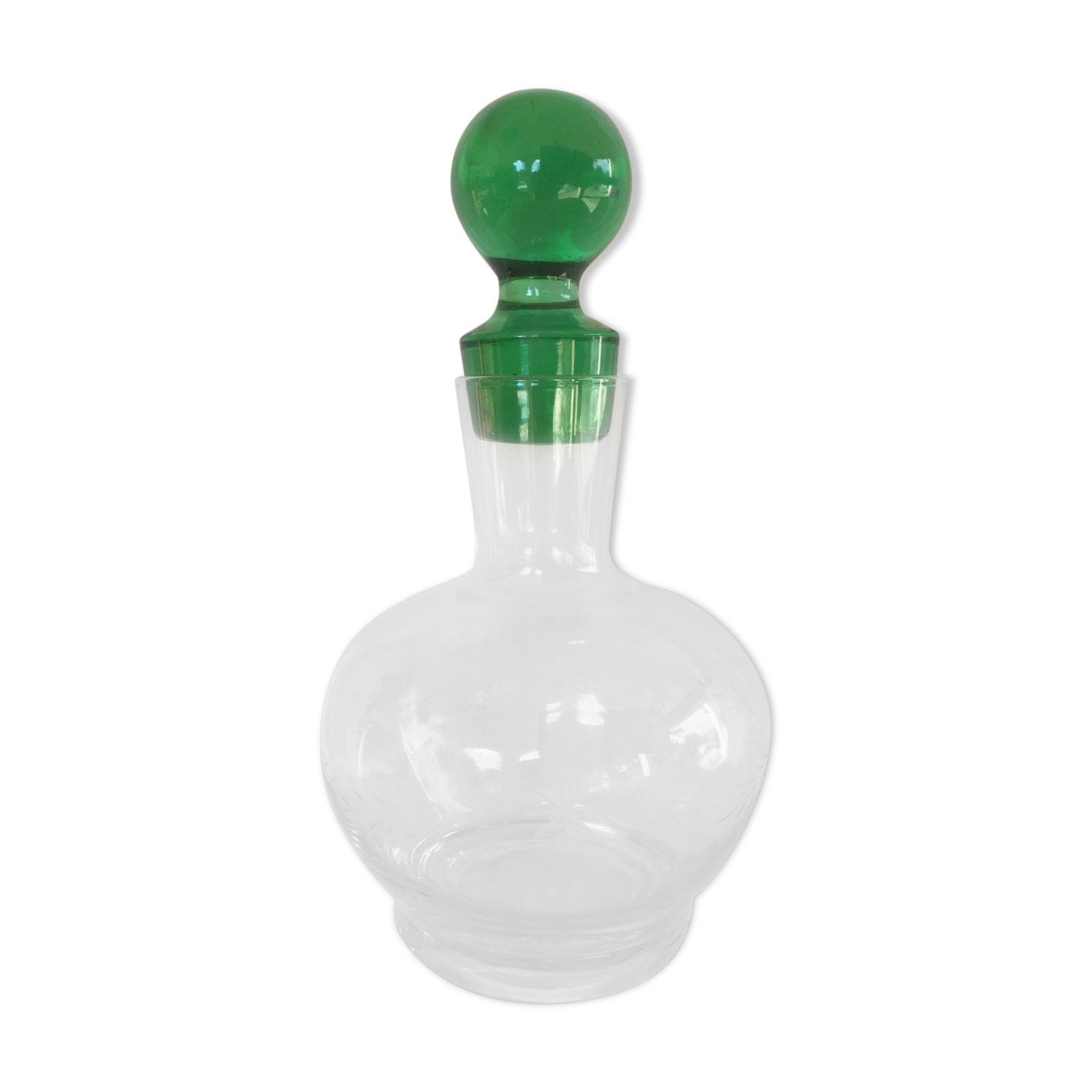 Glass wine carafe with green glass cap