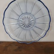 Plateau en verre bleu rond