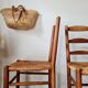 Set of 4 rustic chairs in solid oak and straw.