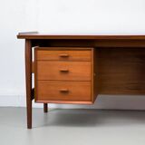 Teak Model 207 Desk by Arne Vodder for Sibast, 1960s