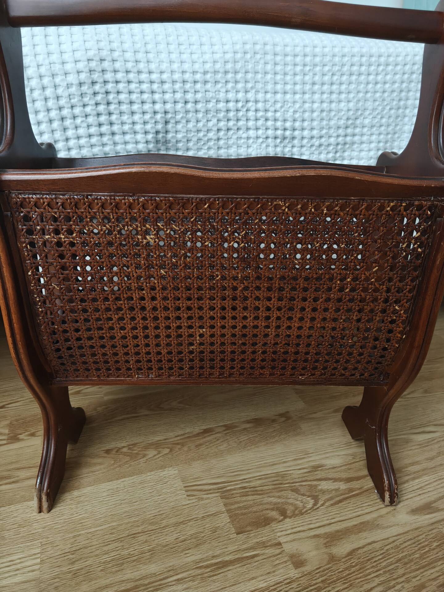 Magazine rack