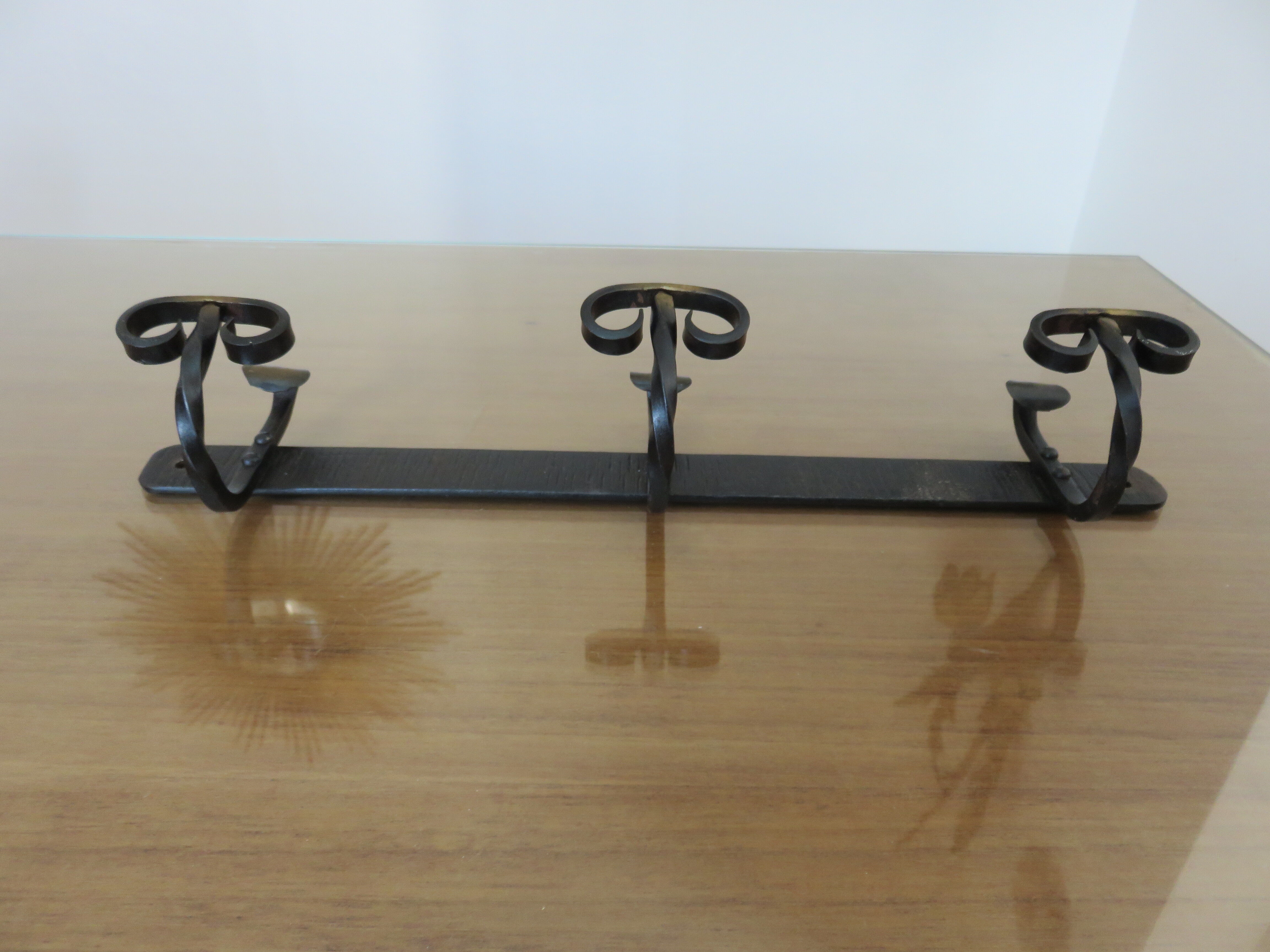 Wall coat rack 3 hooks in hammered wrought iron years 50 60