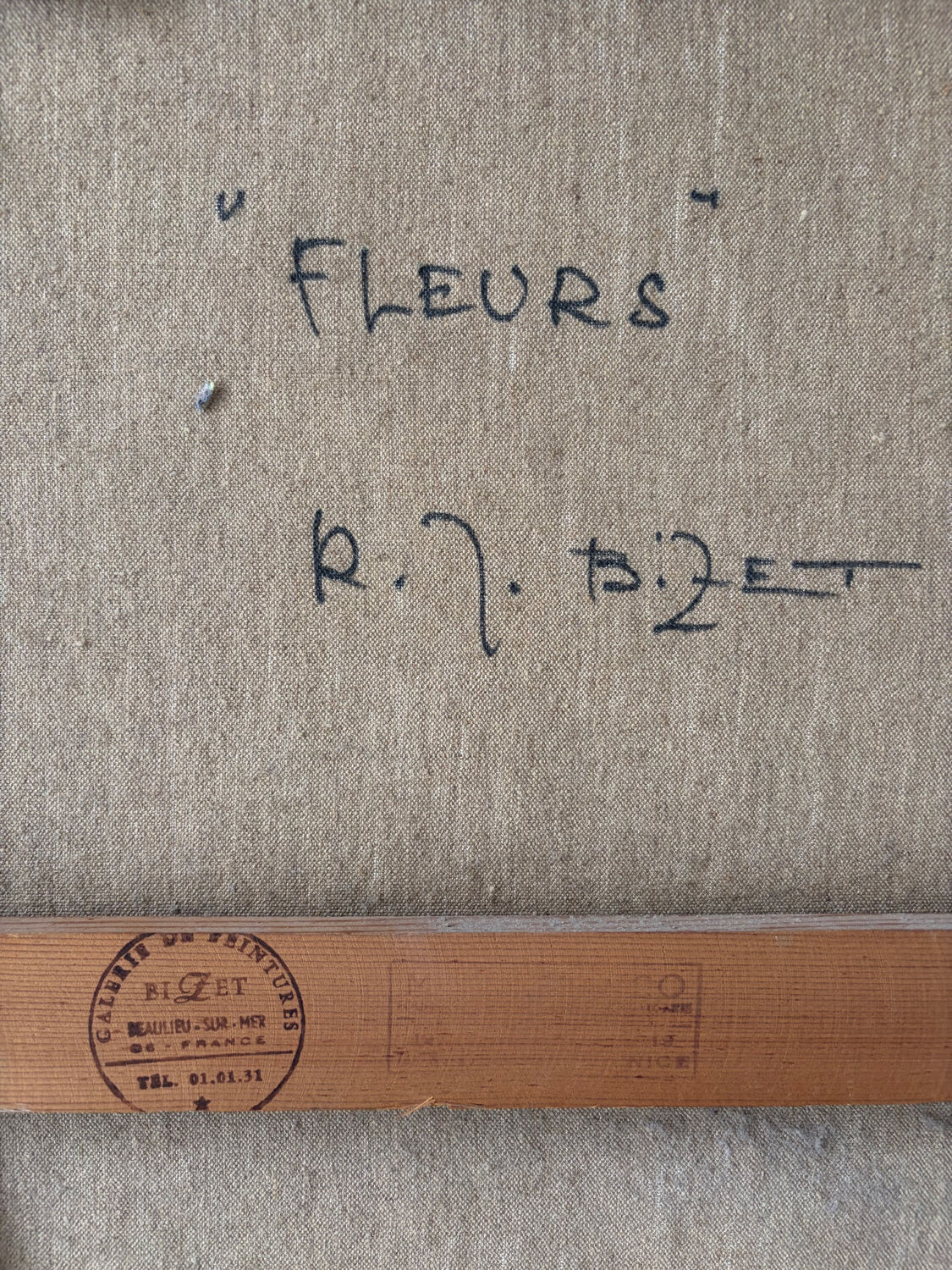 Bouquet de fleurs signe Bizet