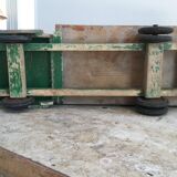 Camion benne ancien en bois