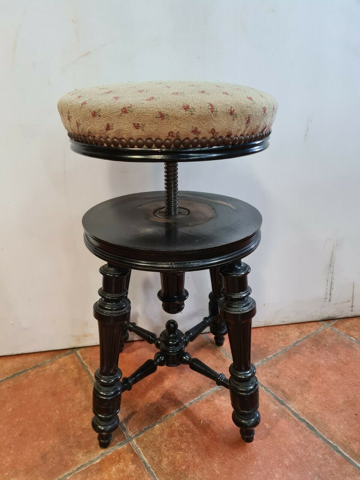 piano stool style NAPOLEON III