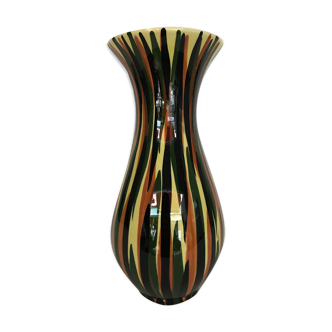 Saint Clement's diabolo vase, decorated with hand-painted polychrome flames, numbered 1950/1960