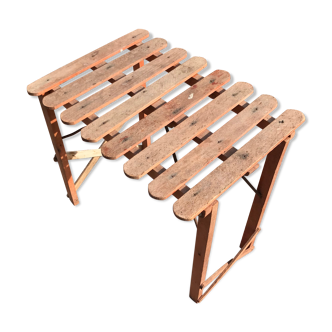 Foldable stool