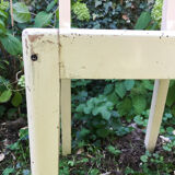 Chaise en bois et formica